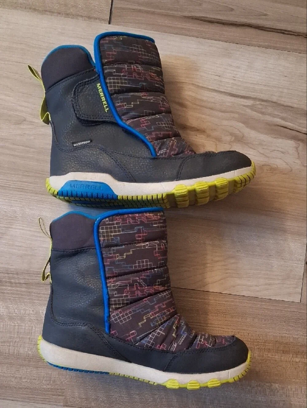 Merrell Navy Blue Boys' Waterproof Winter Boots Size 2